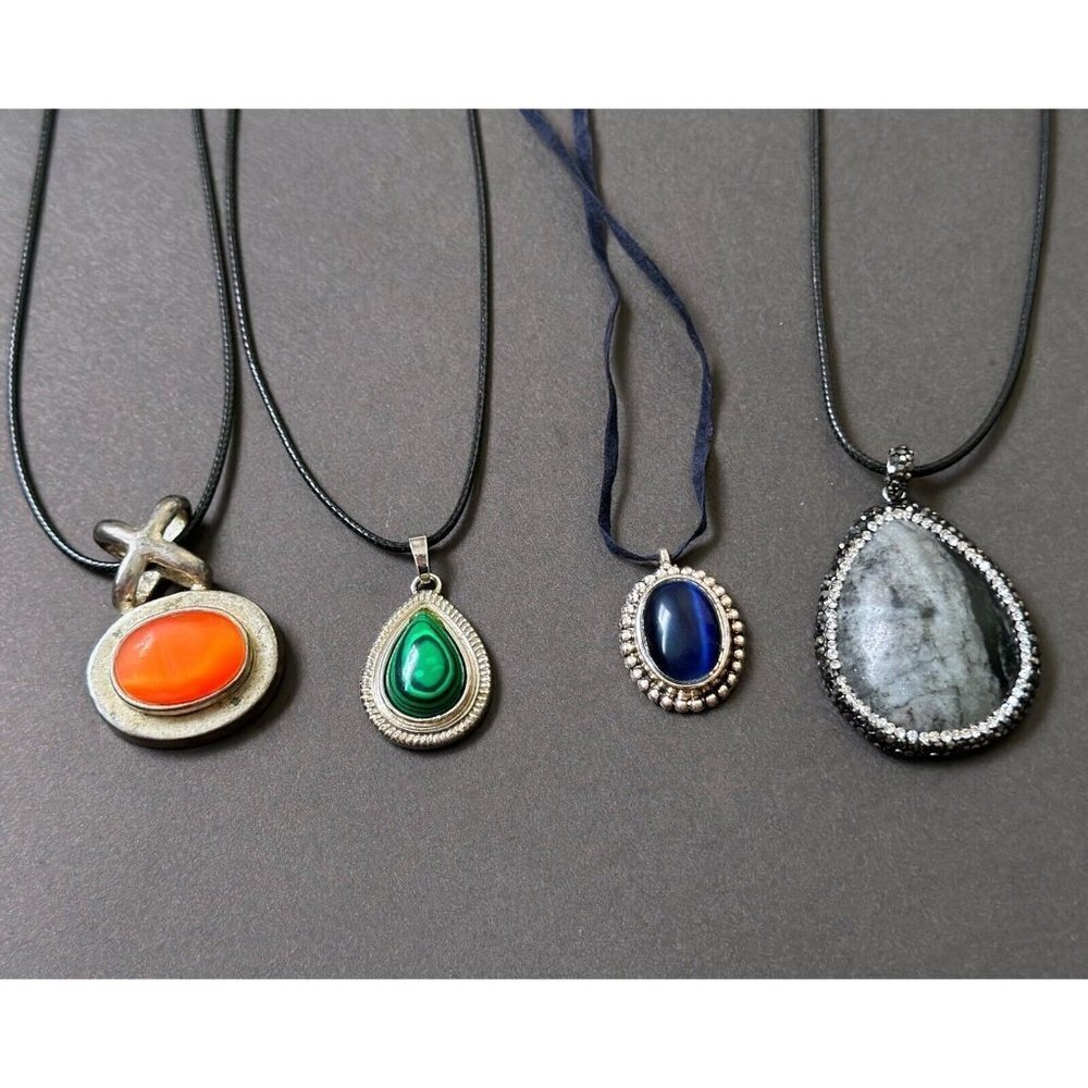 Lot Of 4 - Malachite Picasso Cats Eye Stones Amulet Pendants Necklace - Picture 1 of 9